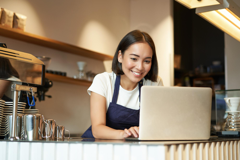 Pengaturan karyawan yang efisien dalam business F&B dapat berpengaruh sekali kepada kesuksesan bisnis.