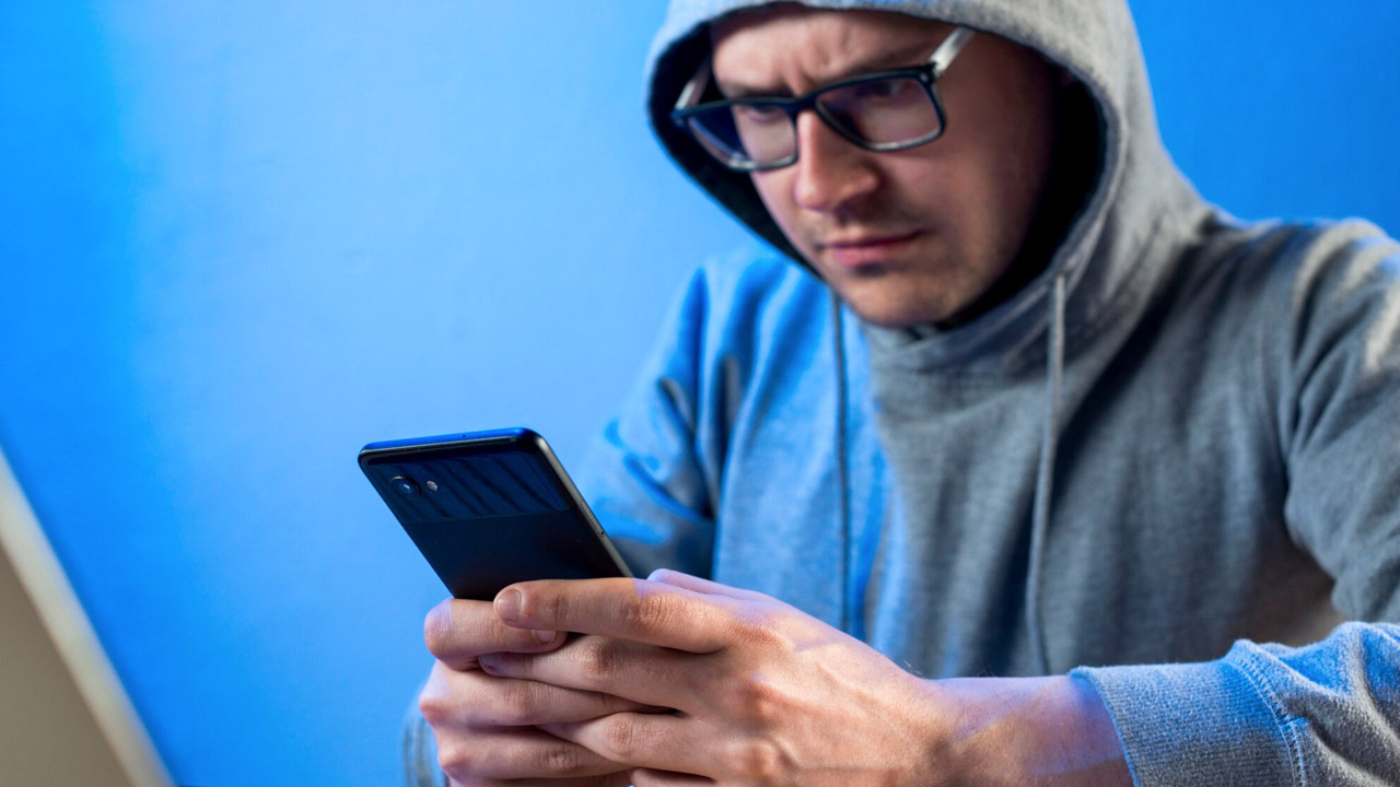 Waspada Jebakan Digital: Tips Tuntas Menghindari Scam dan Malware yang Marak Beredar